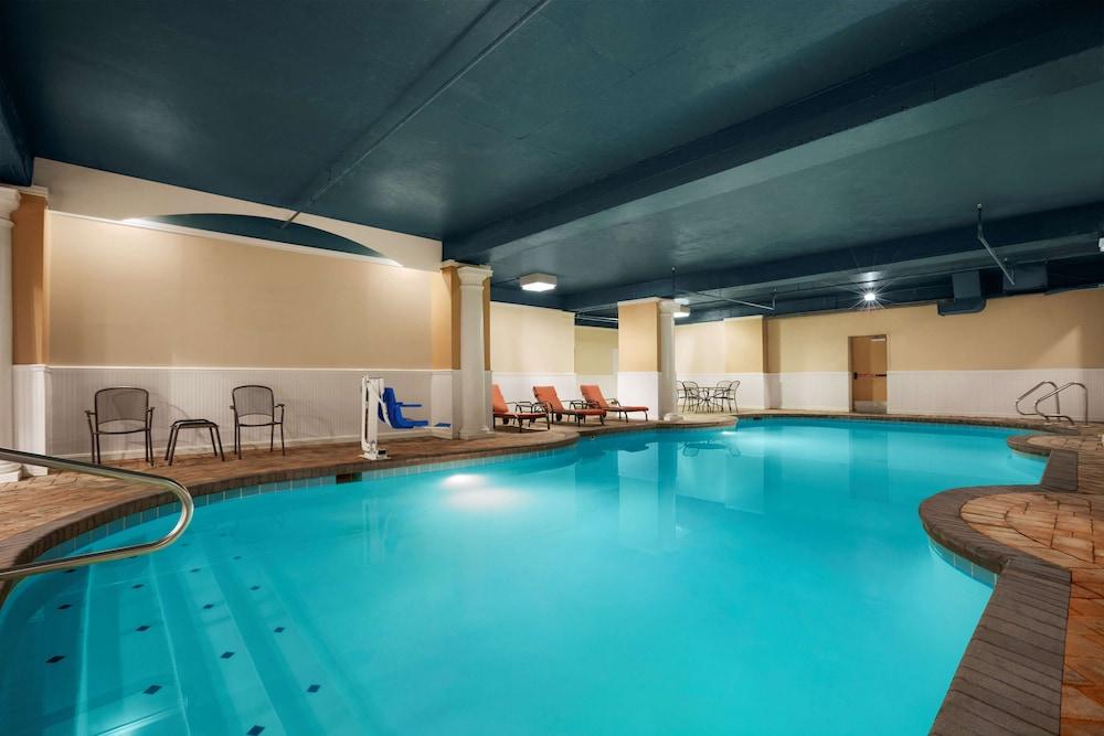 Country Inn & Suites By Radisson, Virginia Beach Oceanfront , Va Екстериор снимка